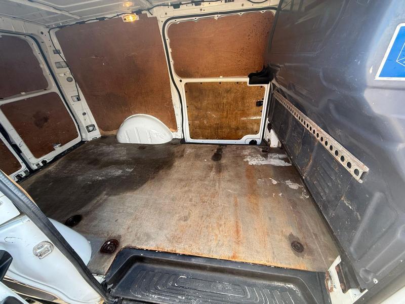 Mercedes-Benz Vito KT66XCD