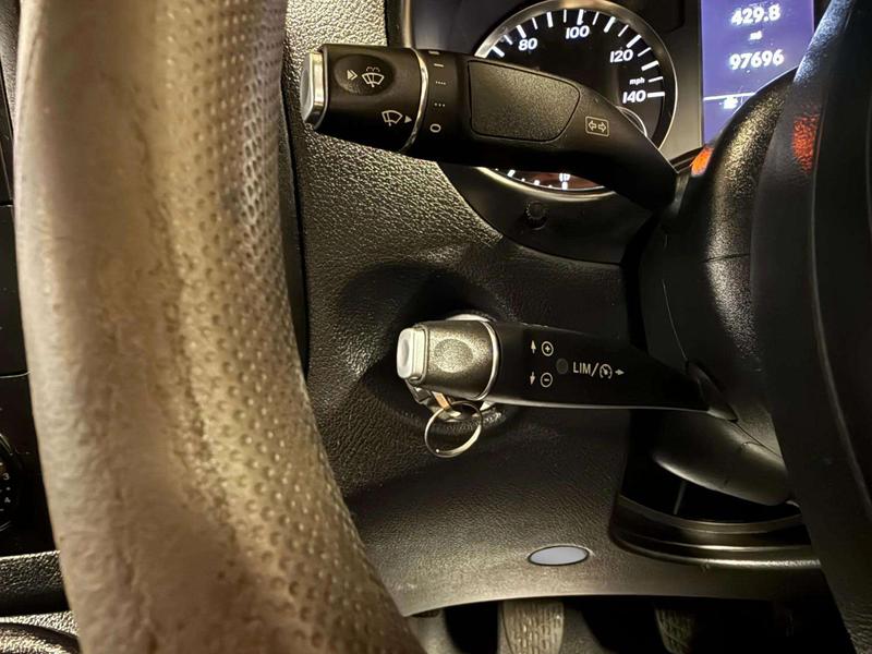 Mercedes-Benz Vito KT66XCD